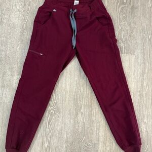 FIGS Women’s Burgundy Zamora Jogger Scrub Pants Size XS